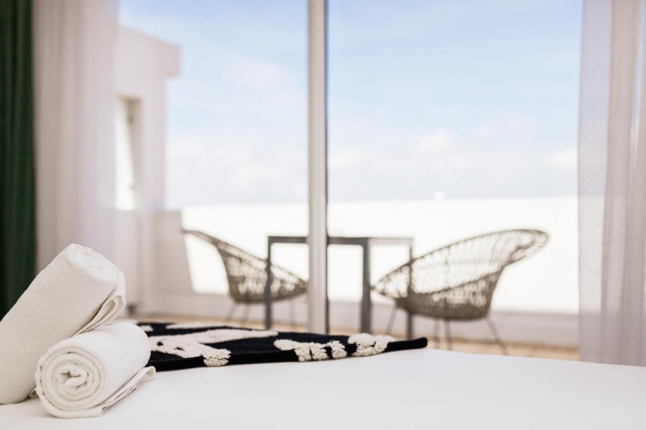 Hotel Les Sables - Urban Style - By Logis Hotels Canet-en-Roussillon Exterior foto